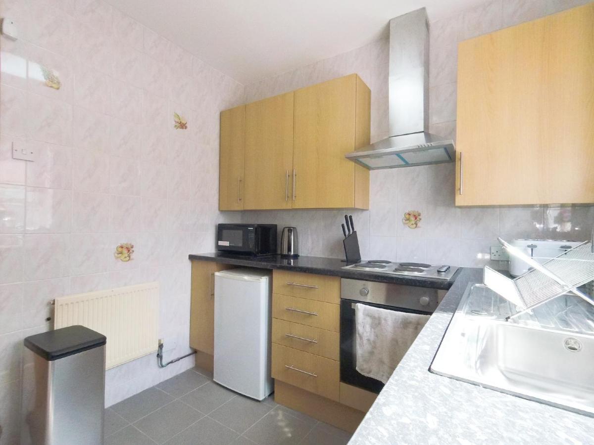 Апартаменты Carnation Flat A In Wembley Лондон Экстерьер фото